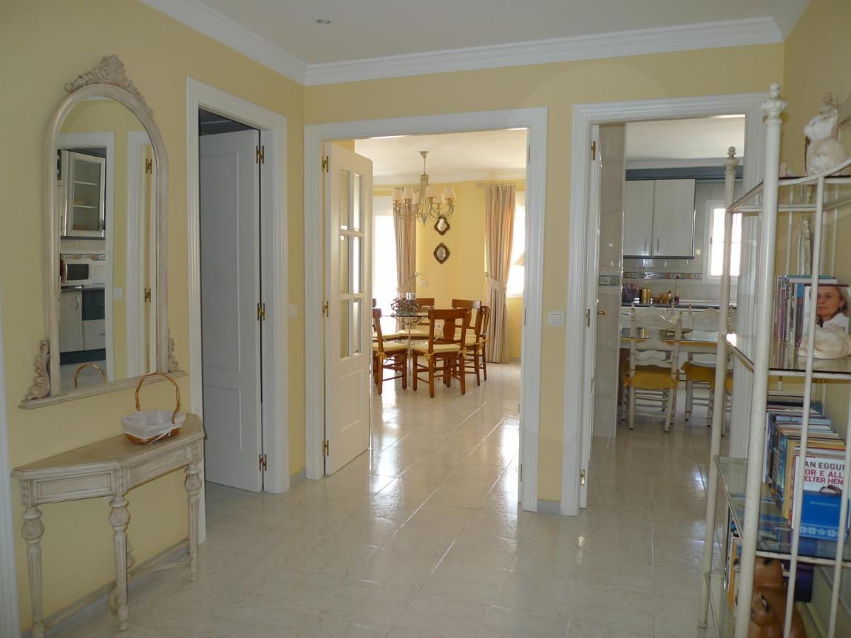 Torrox Costa Beachfront Apartment Exteriör bild