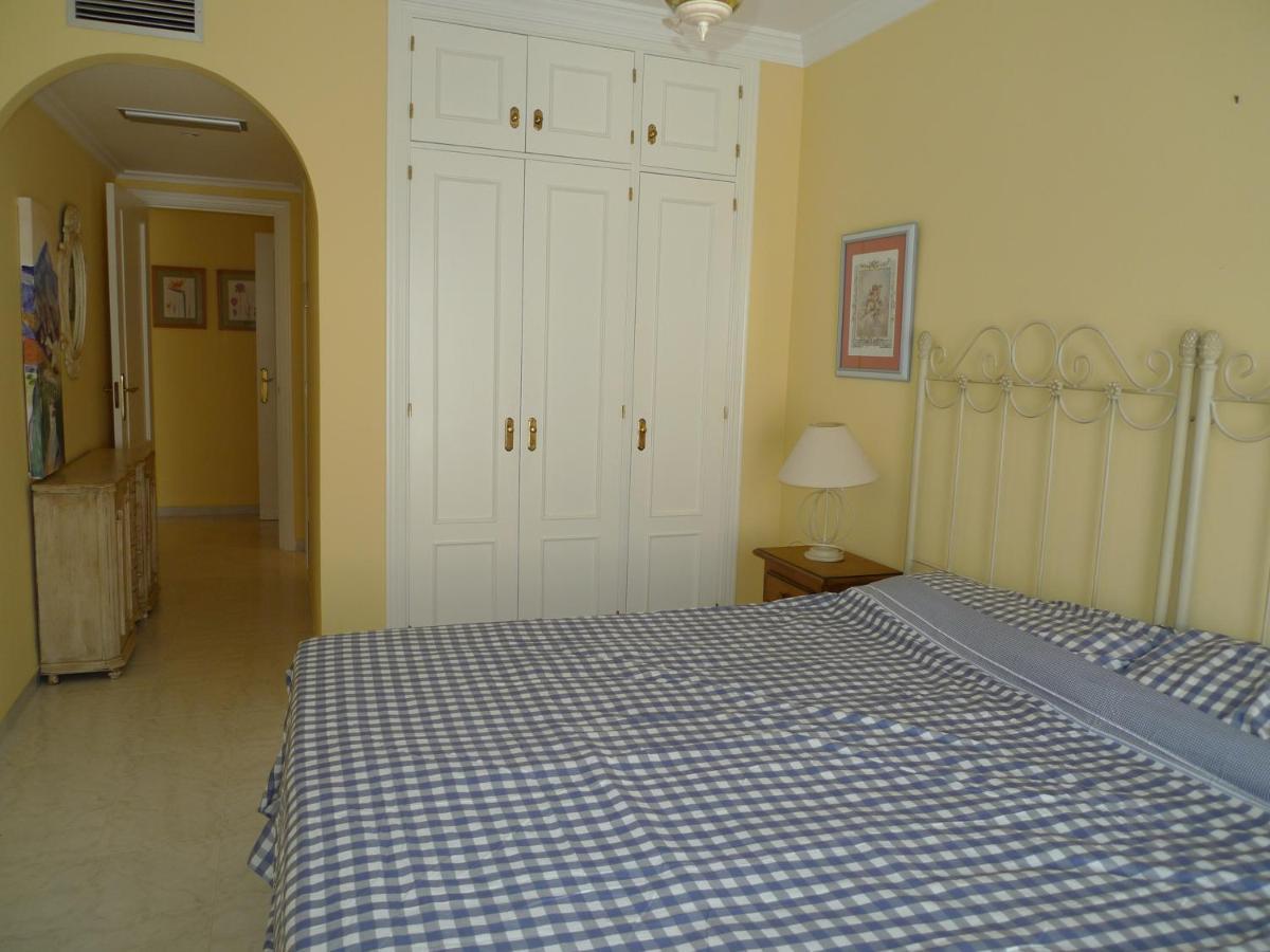 Torrox Costa Beachfront Apartment Exteriör bild