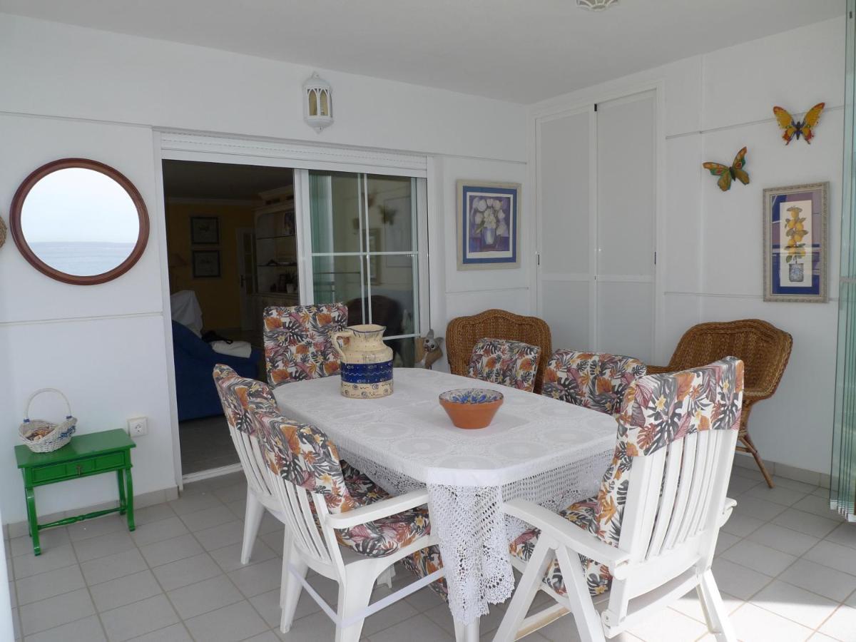 Torrox Costa Beachfront Apartment Exteriör bild