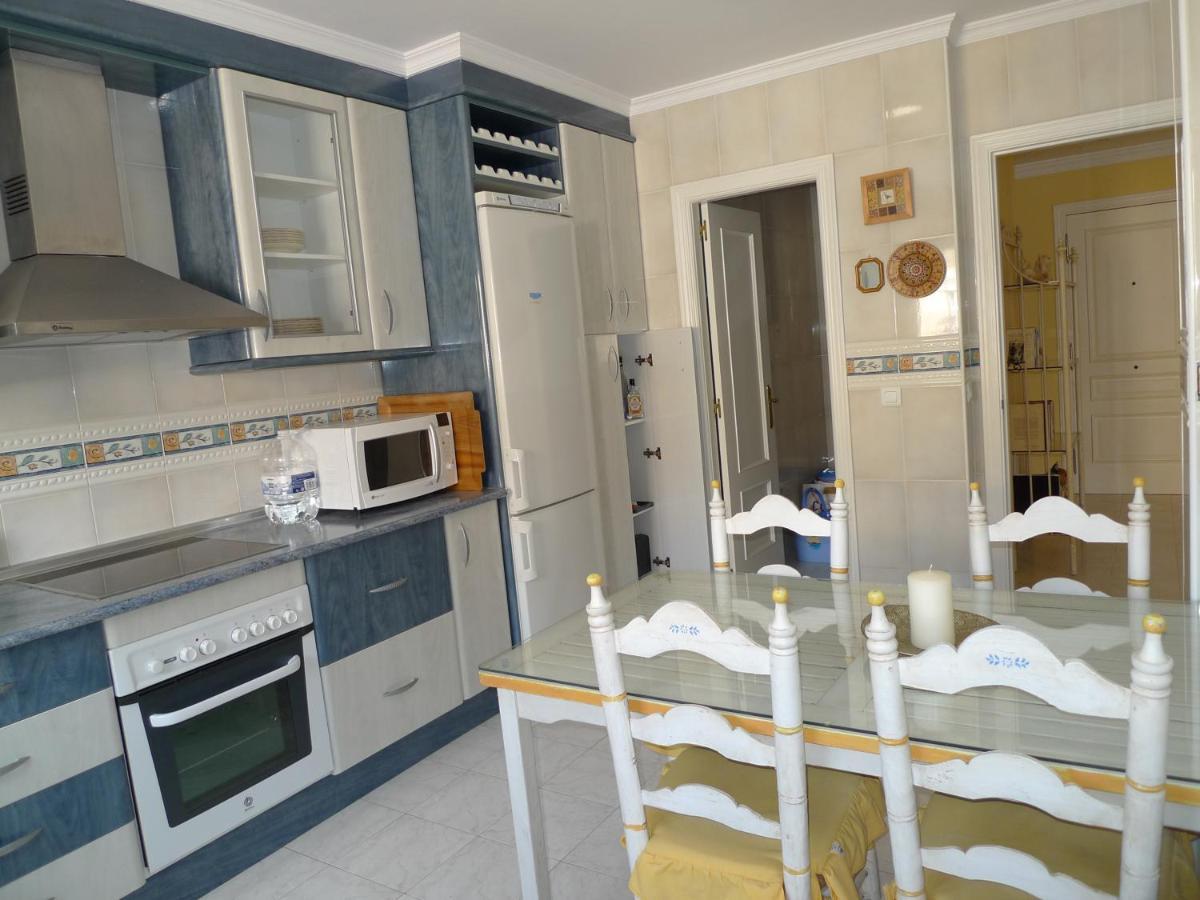 Torrox Costa Beachfront Apartment Exteriör bild